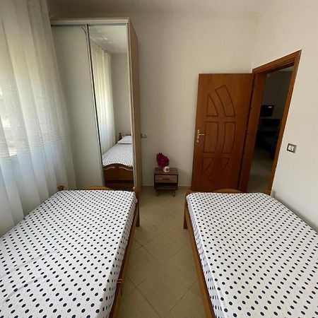 Near By The Sea Apartment Saranda Zewnętrze zdjęcie