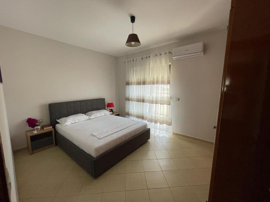 Near By The Sea Apartment Saranda Zewnętrze zdjęcie